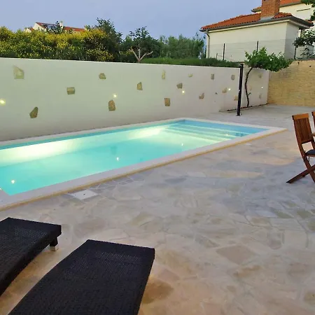Apartment Rokov.2 *