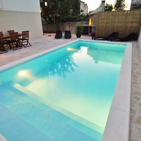 Apartment Rokov.2 *